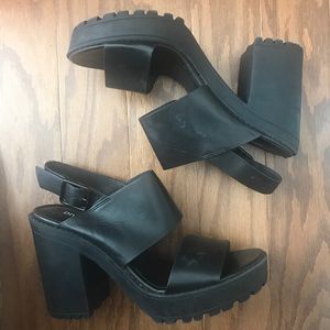 Chunky Thick Strap Heeled Sandals